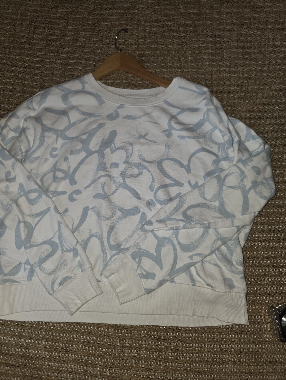Anthropologie Maeve heart printed sweatshirt Size Large - Picture 4 of 9